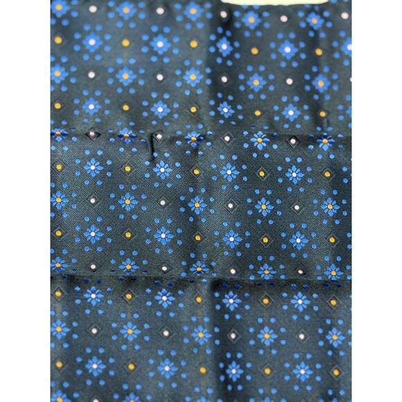 Momento New Style Tie Cufflinks and Hankerchief Blue Floral - Picture 3 of 9